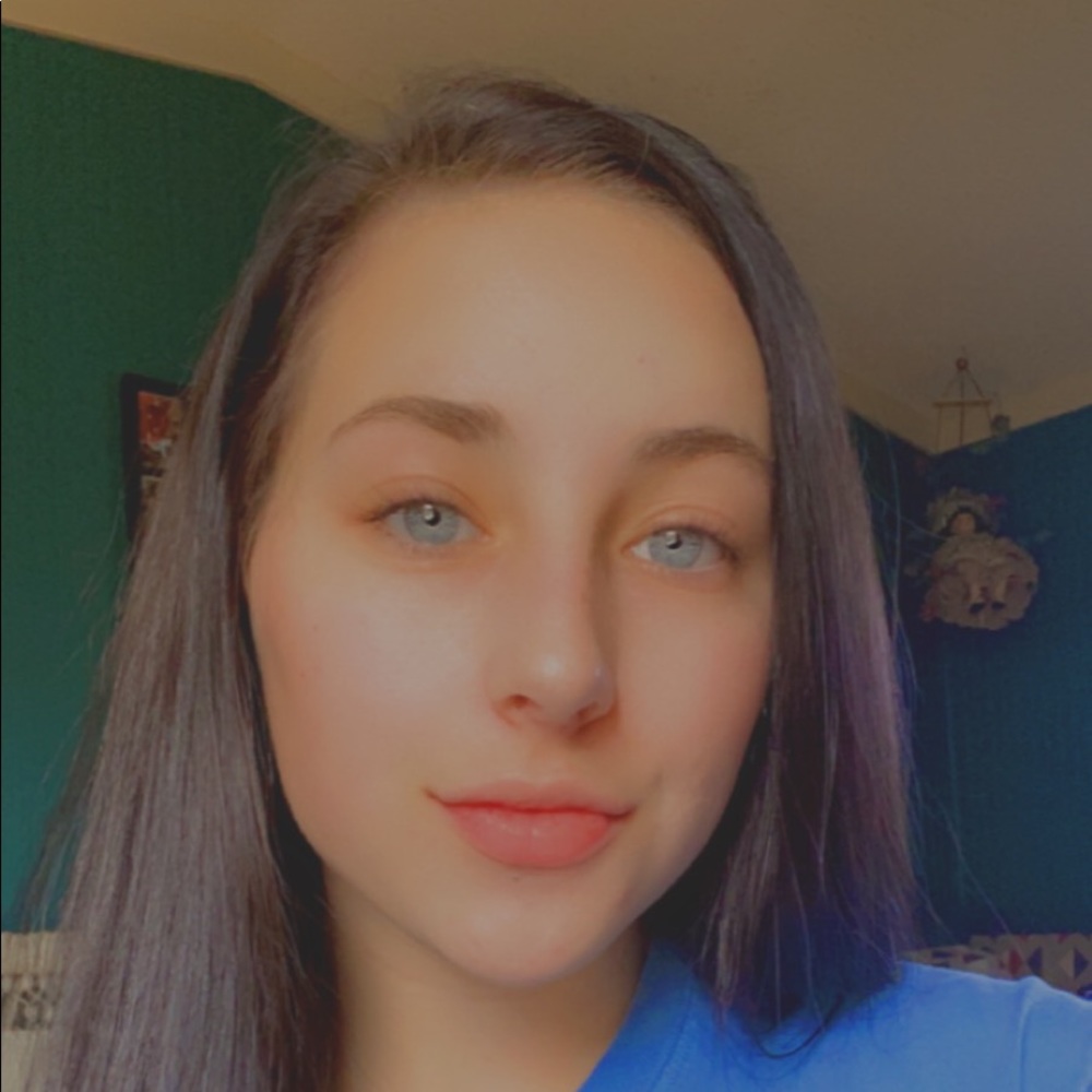 Meet your Posher, Brianna